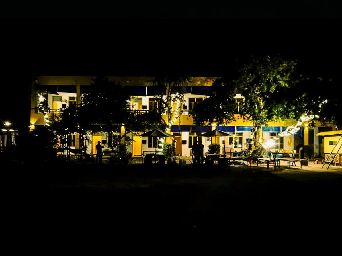 The Hostel Air Puškar Exteriér fotografie