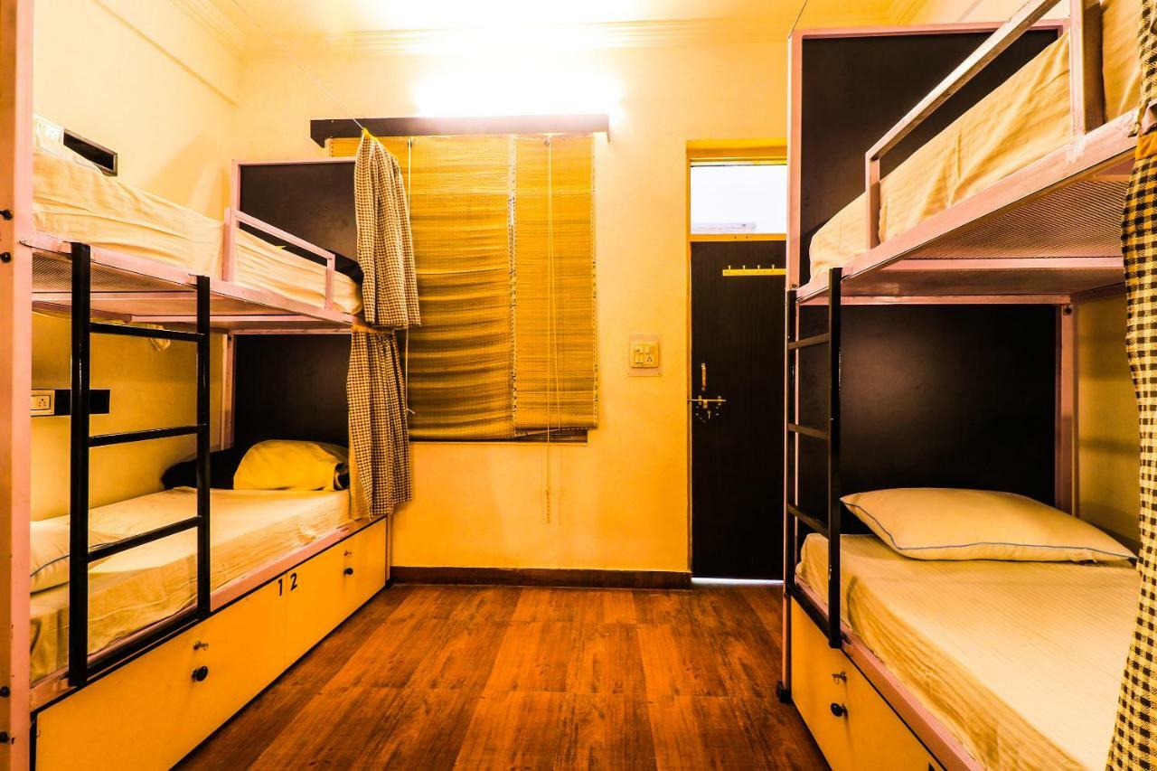 The Hostel Air Puškar Exteriér fotografie